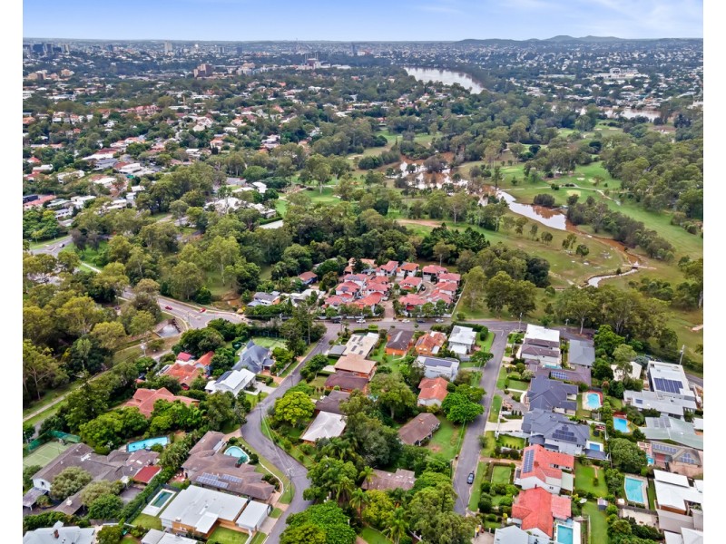 33 Garema Street, Indooroopilly QLD 4068