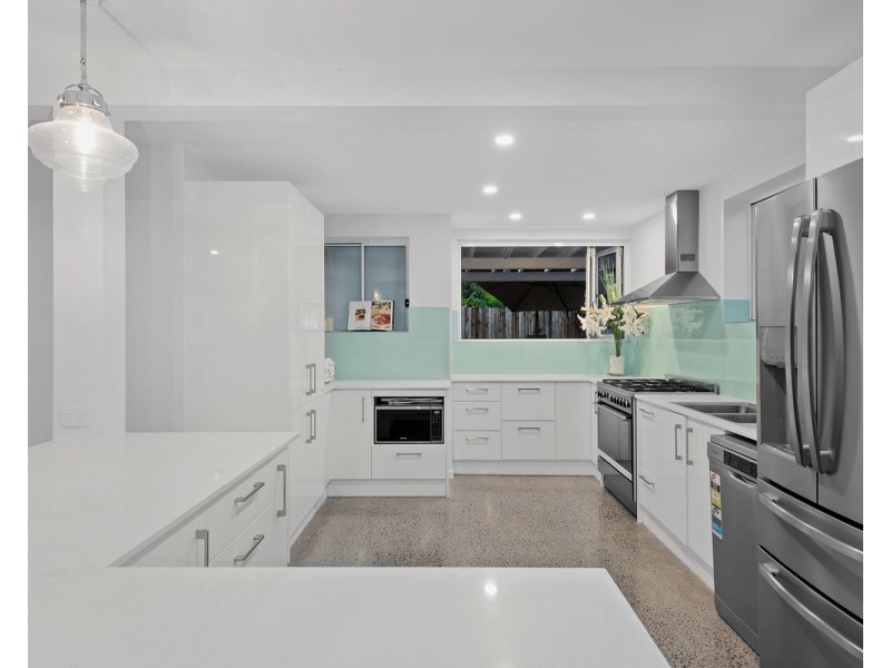 104 Sandon Street, Graceville QLD 4075