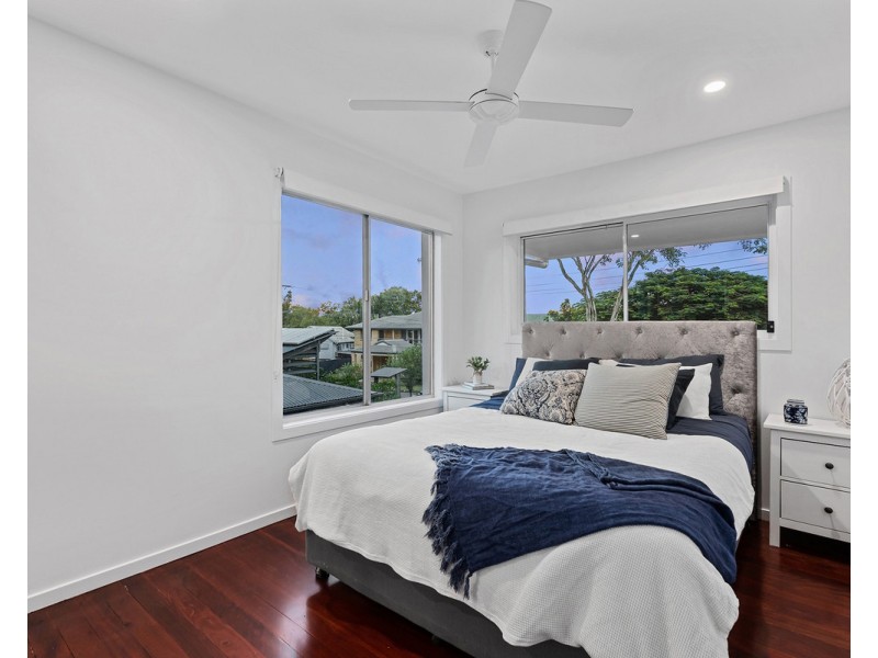 104 Sandon Street, Graceville QLD 4075