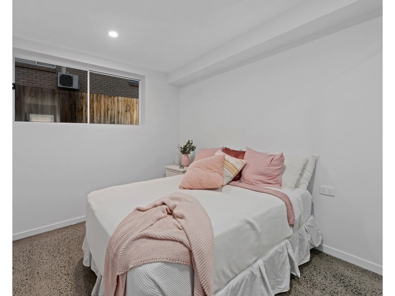 104 Sandon Street, Graceville QLD 4075