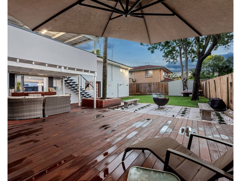 104 Sandon Street, Graceville QLD 4075