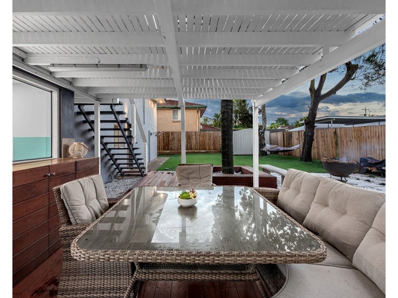 104 Sandon Street, Graceville QLD 4075