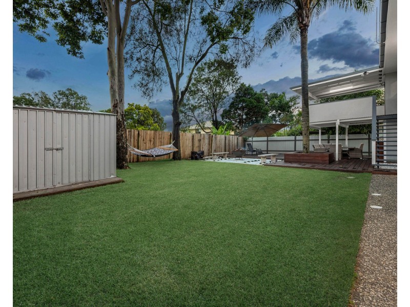 104 Sandon Street, Graceville QLD 4075