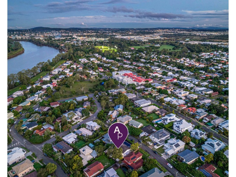 104 Sandon Street, Graceville QLD 4075