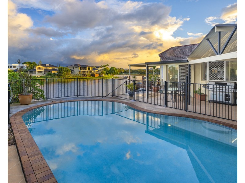 26 Santabelle Crescent, Clear Island Waters QLD 4226
