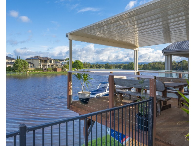 26 Santabelle Crescent, Clear Island Waters QLD 4226