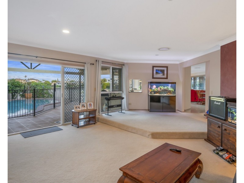 26 Santabelle Crescent, Clear Island Waters QLD 4226