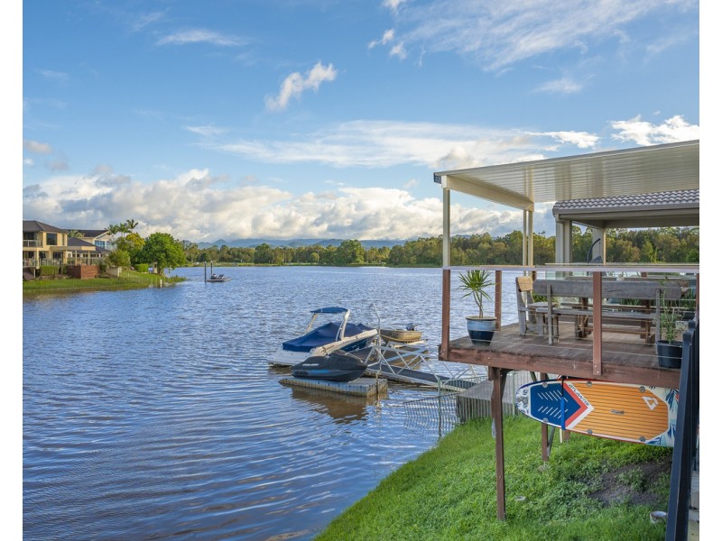 26 Santabelle Crescent, Clear Island Waters QLD 4226