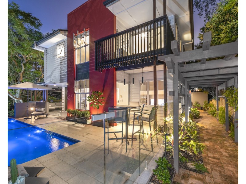 37 Saint James Street, Highgate Hill QLD 4101