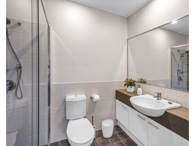 37 Saint James Street, Highgate Hill QLD 4101