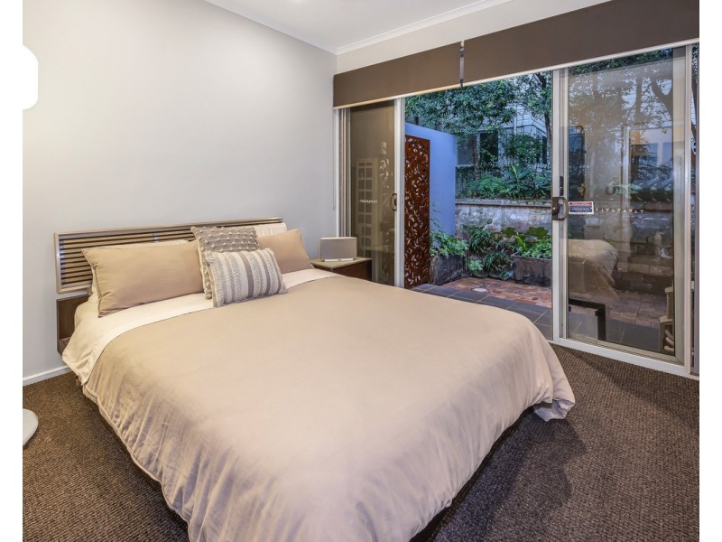 37 Saint James Street, Highgate Hill QLD 4101
