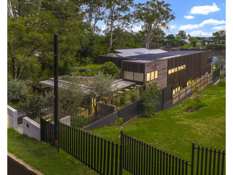 43 Ivy Street, Indooroopilly QLD 4068