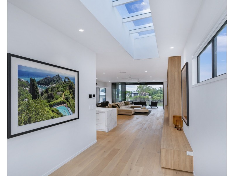 43 Ivy Street, Indooroopilly QLD 4068