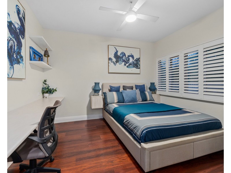 43 Paramount Terrace, Seven Hills QLD 4170