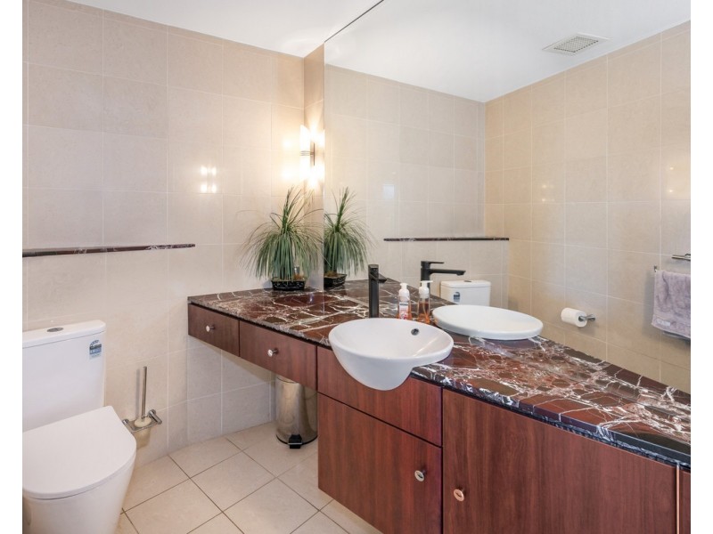 71 Robertson  Place, Fig Tree Pocket QLD 4069