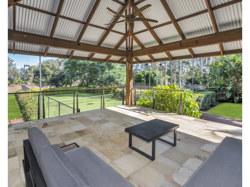 71 Robertson  Place, Fig Tree Pocket QLD 4069