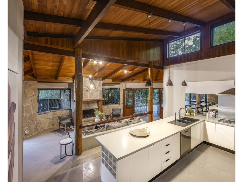 65 Westminster Boulevard, Elanora QLD 4221