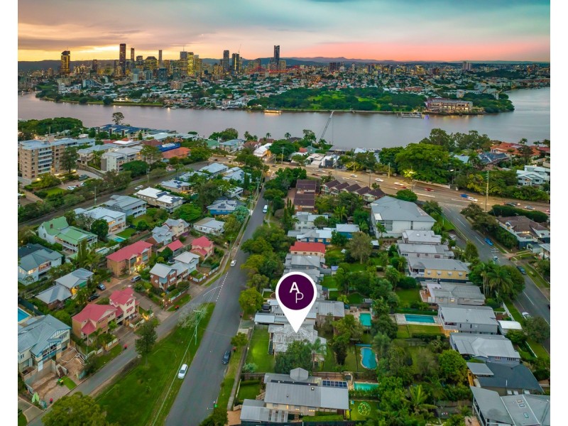 26 Overend Street, Norman Park QLD 4170