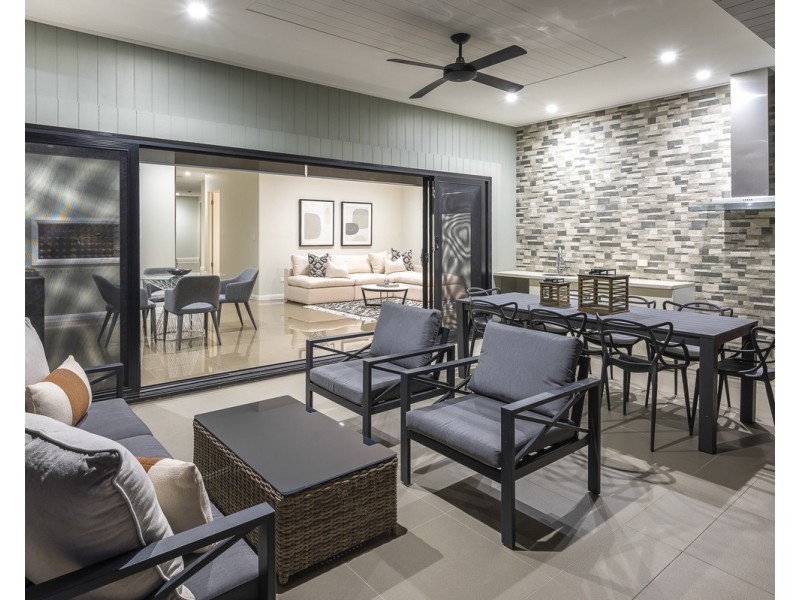 11 Atkinson Street, Hamilton QLD 4007