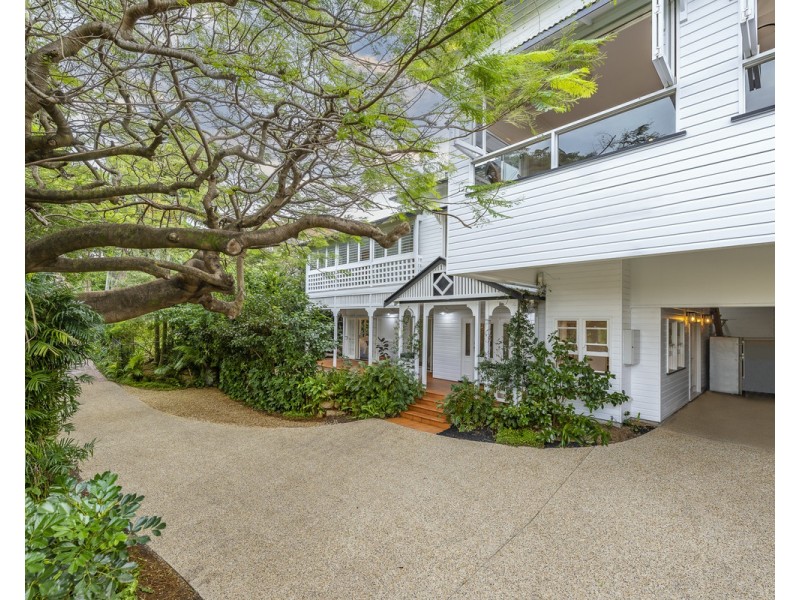 5 Hunter Lane, Clayfield QLD 4011