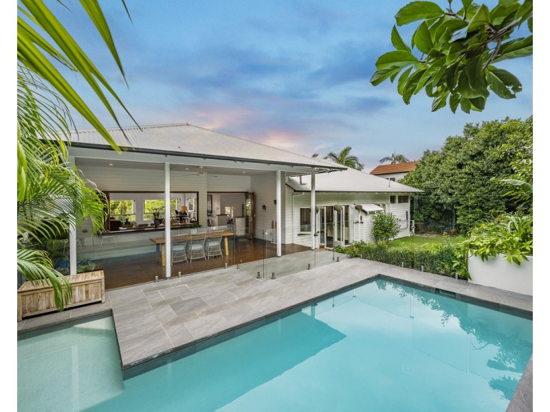 5 Hunter Lane, Clayfield QLD 4011