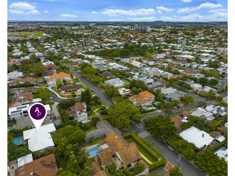 5 Hunter Lane, Clayfield QLD 4011