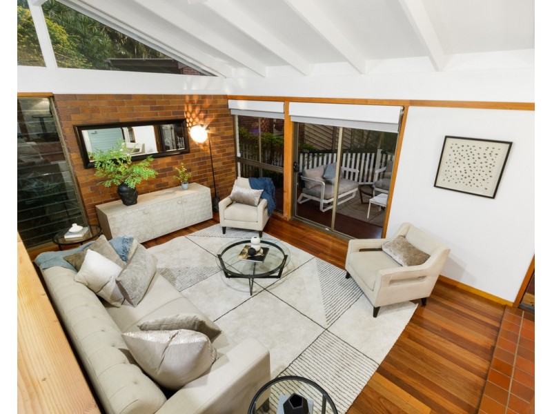 29 Fairweather Street, Kenmore QLD 4069