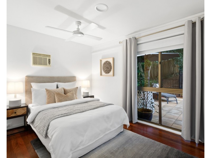 29 Fairweather Street, Kenmore QLD 4069