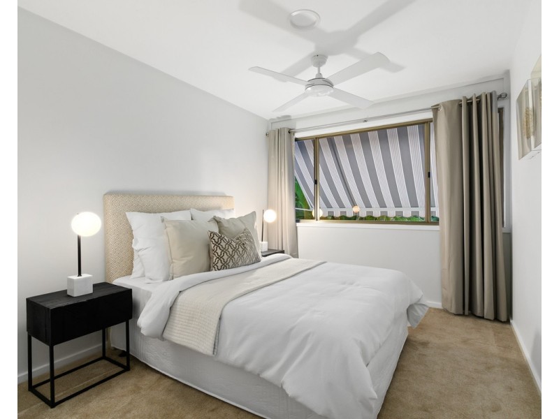 29 Fairweather Street, Kenmore QLD 4069