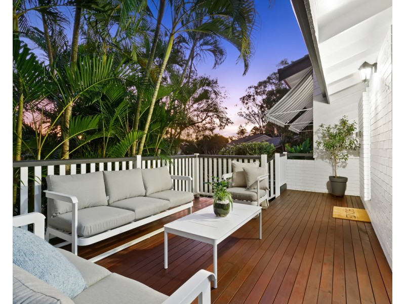 29 Fairweather Street, Kenmore QLD 4069