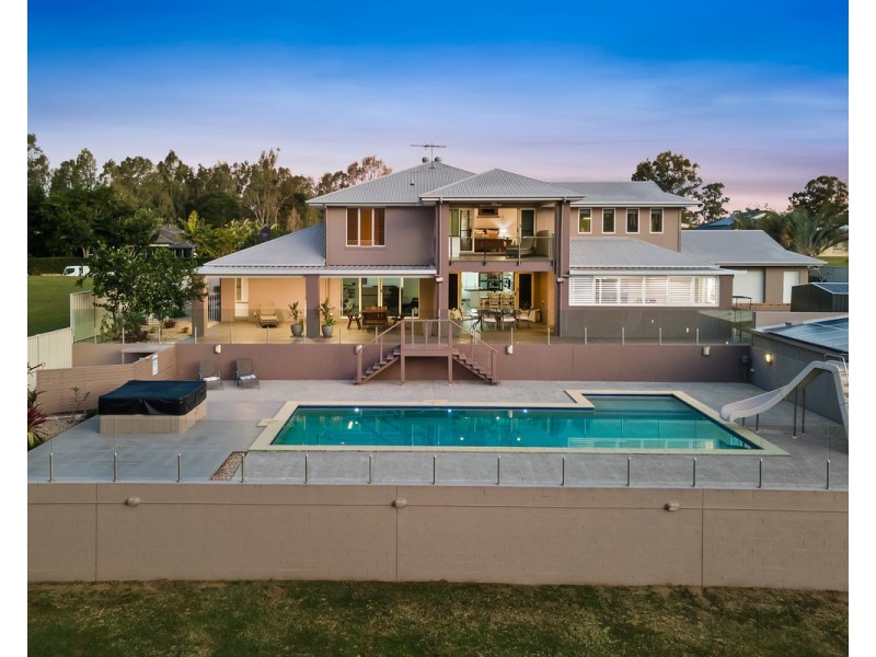 13 Kallatina Terrace, Karalee QLD 4306