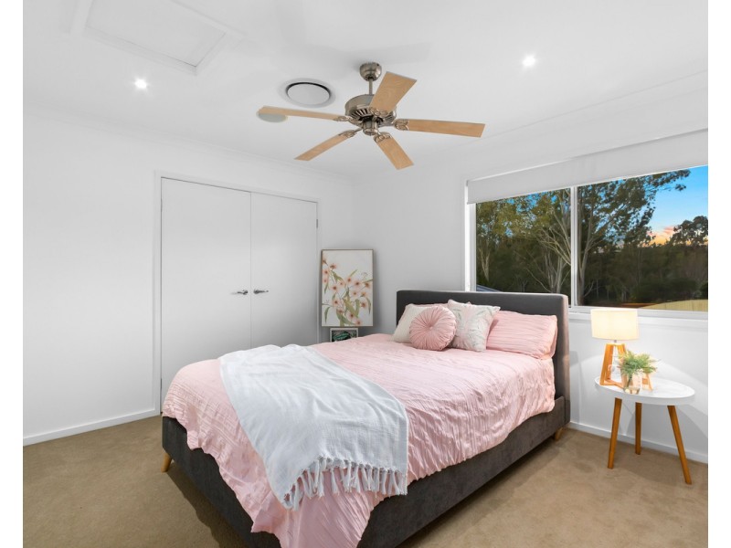 13 Kallatina Terrace, Karalee QLD 4306