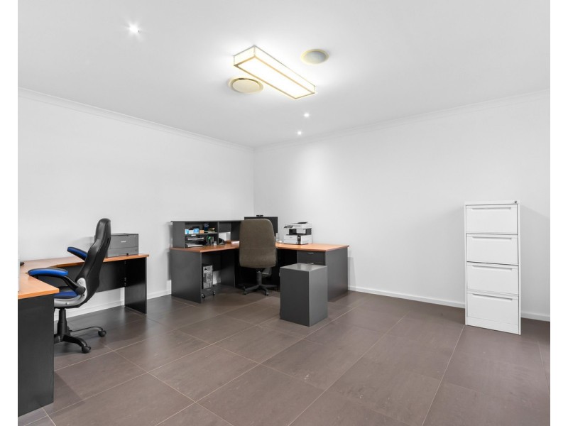 13 Kallatina Terrace, Karalee QLD 4306