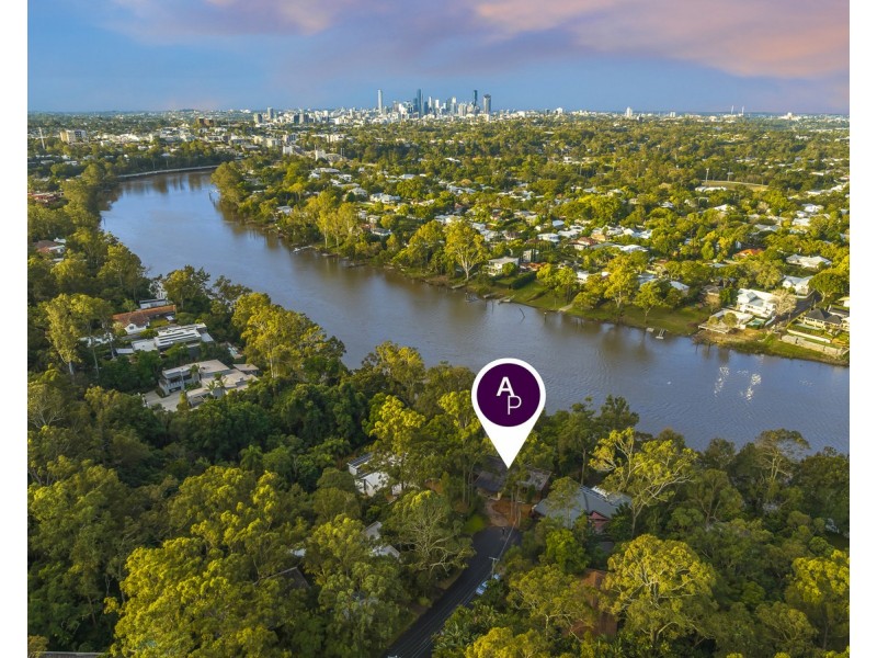 10 Roedean Street, Fig Tree Pocket QLD 4069