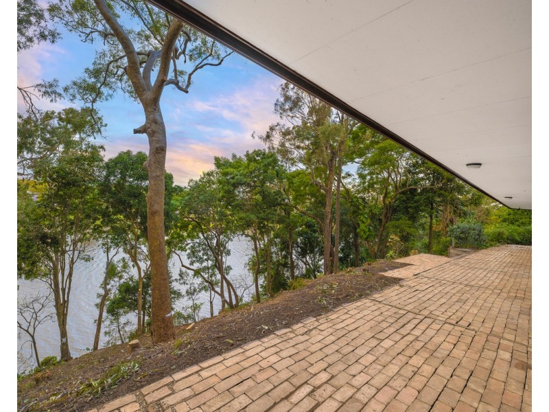 10 Roedean Street, Fig Tree Pocket QLD 4069