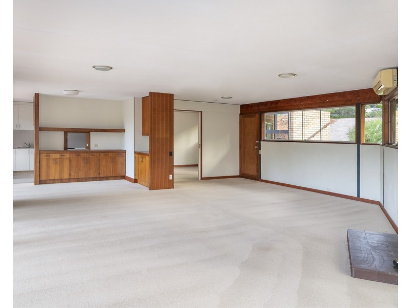 10 Roedean Street, Fig Tree Pocket QLD 4069