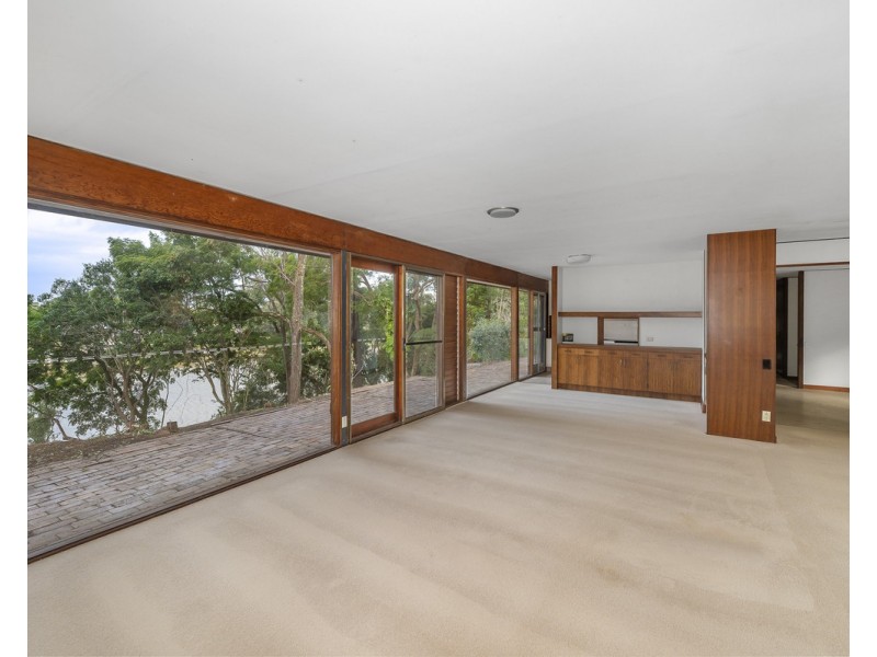 10 Roedean Street, Fig Tree Pocket QLD 4069