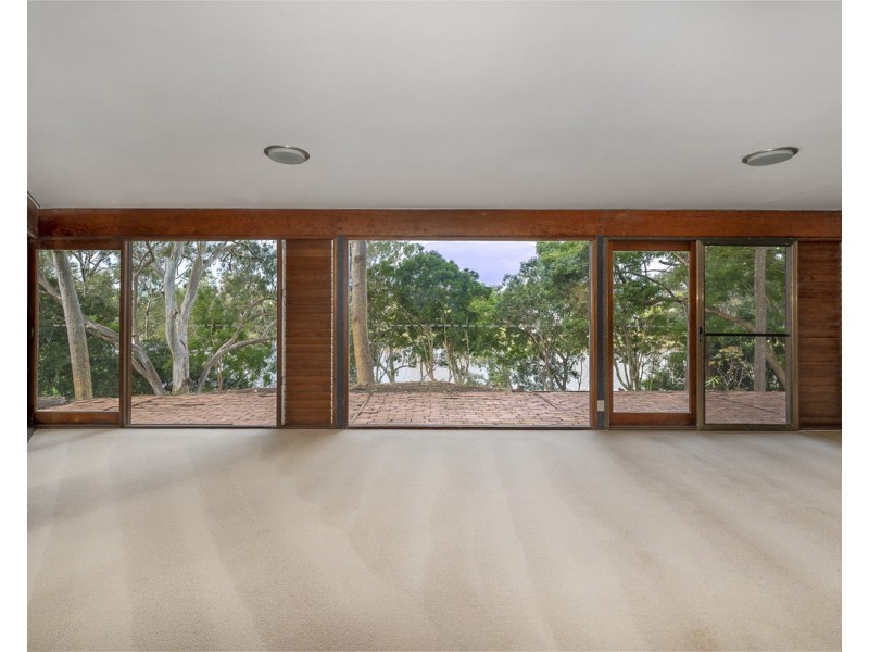 10 Roedean Street, Fig Tree Pocket QLD 4069