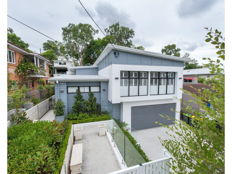 100 Ninth Avenue, St Lucia QLD 4067