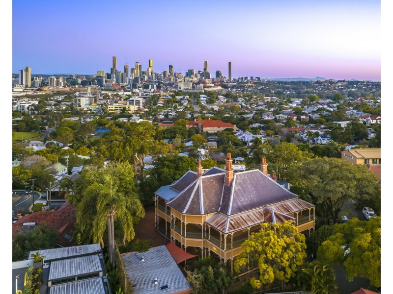 23 Rupert Street, Windsor QLD 4030