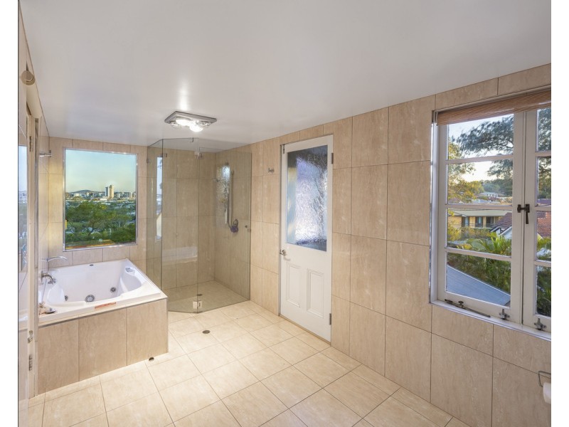 23 Rupert Street, Windsor QLD 4030