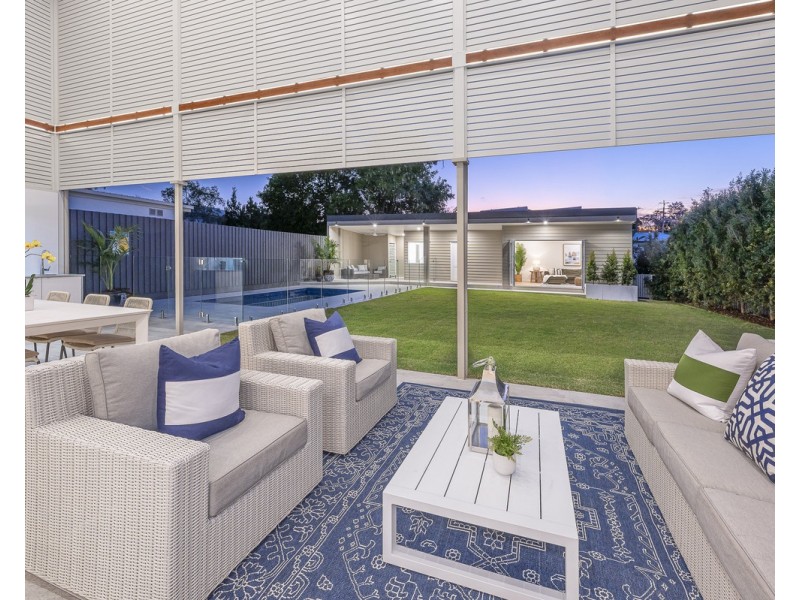 18 Doncaster Street, Hendra QLD 4011