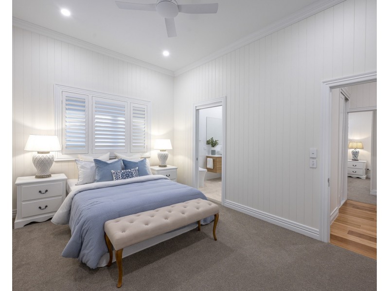 18 Doncaster Street, Hendra QLD 4011