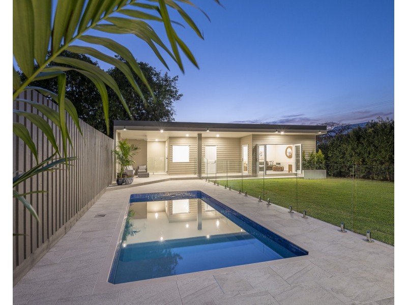 18 Doncaster Street, Hendra QLD 4011