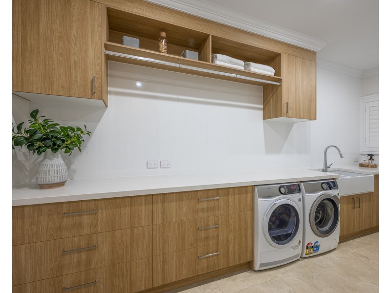 18 Doncaster Street, Hendra QLD 4011