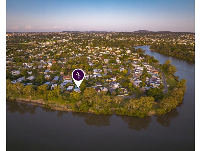 11 Oriana Crescent, Yeronga QLD 4104