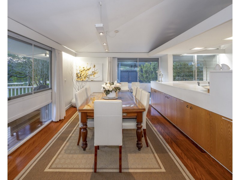 11 Oriana Crescent, Yeronga QLD 4104