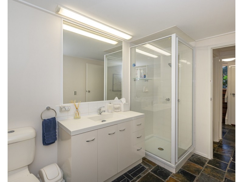11 Oriana Crescent, Yeronga QLD 4104