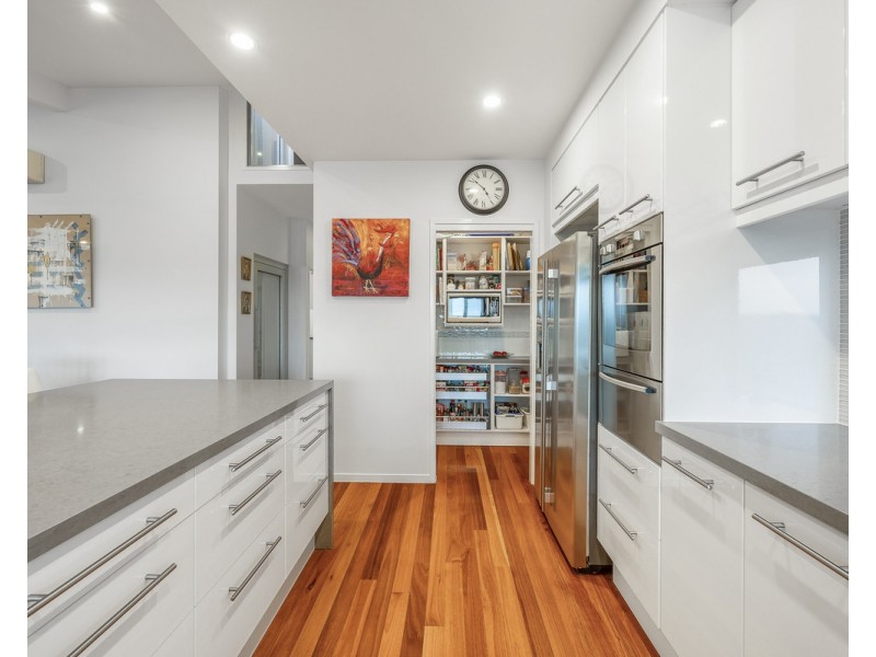 17 Choice Close, Kenmore QLD 4069