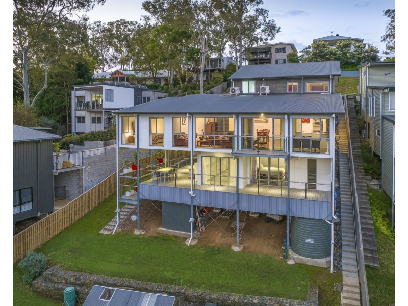 17 Choice Close, Kenmore QLD 4069